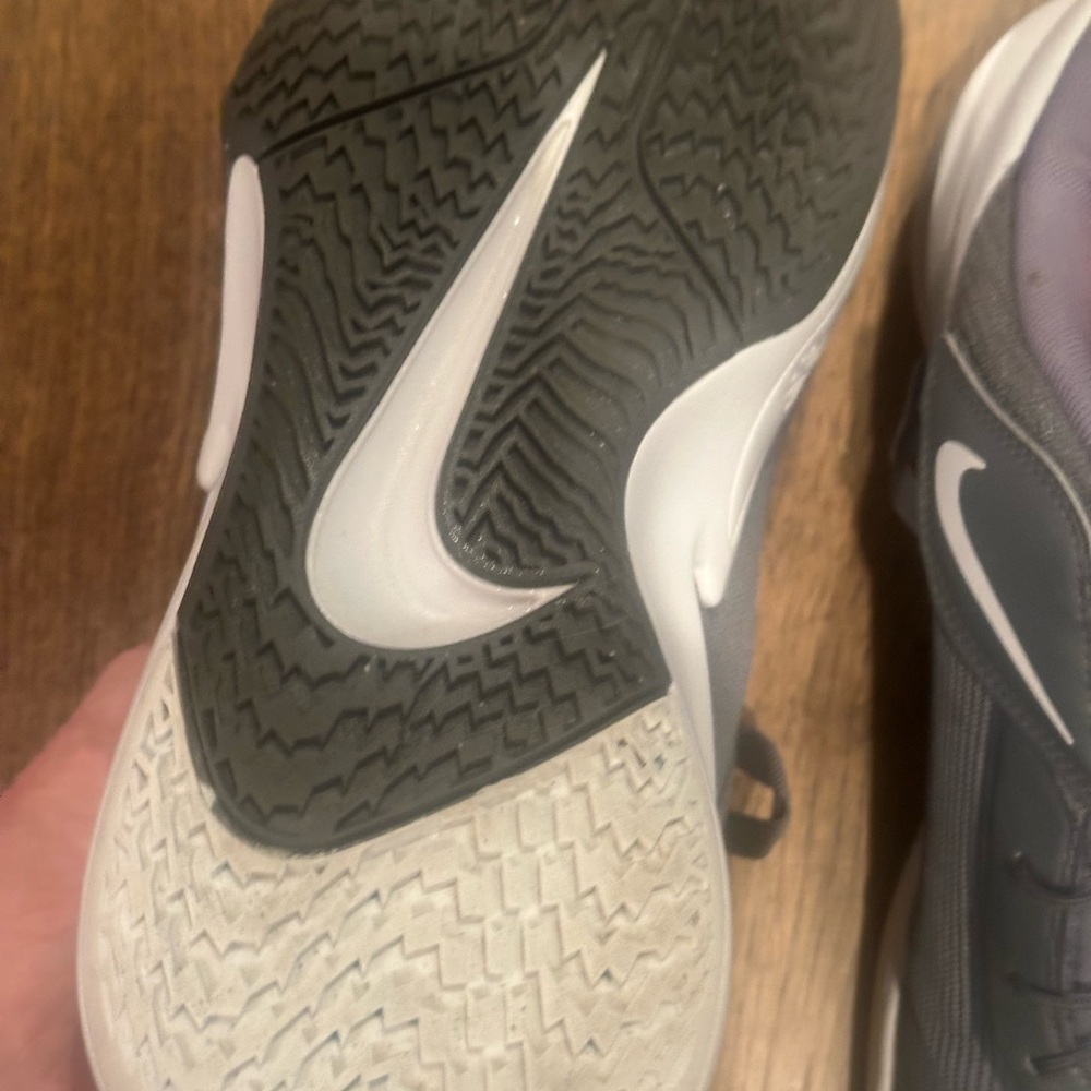Nike - Picture 14 of 14